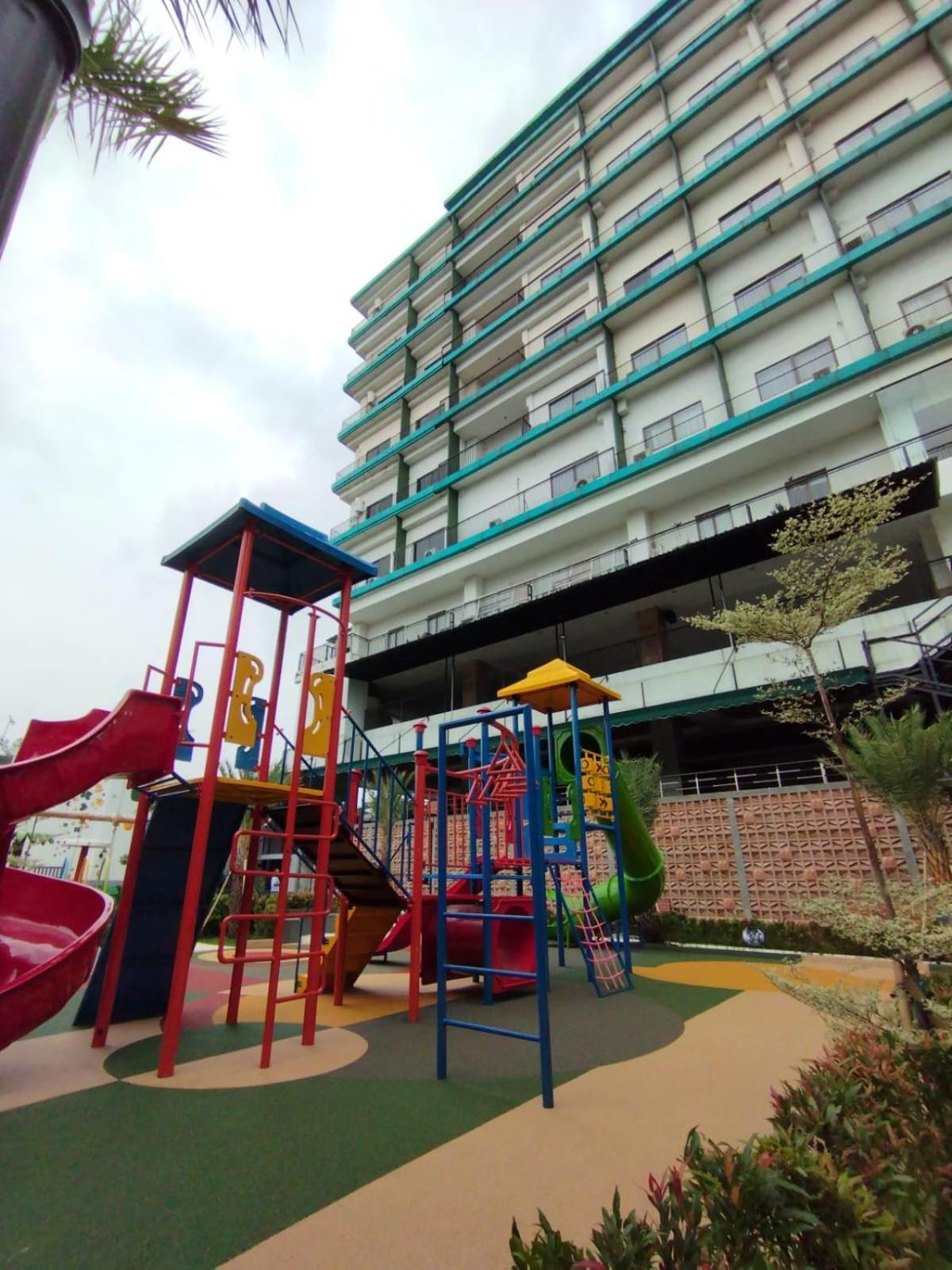 Hotel Gren Alia Yakarta Exterior foto