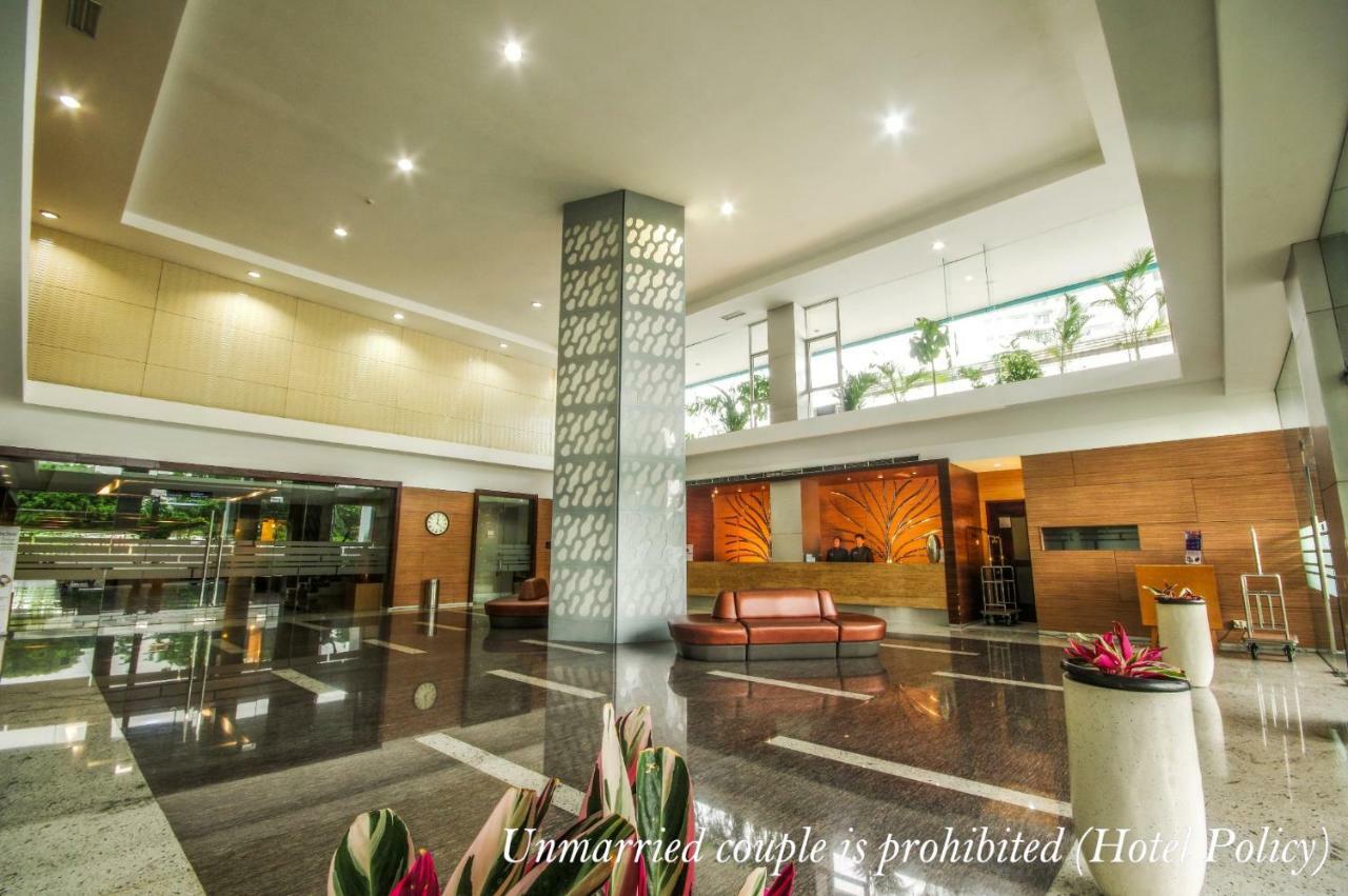Hotel Gren Alia Yakarta Exterior foto